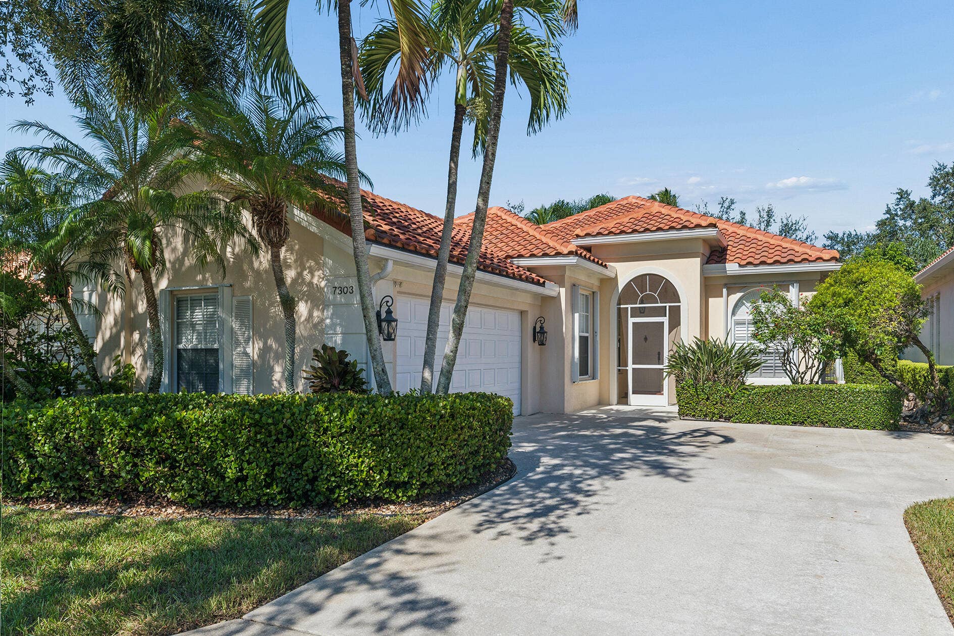 7303 Deer Point Lane, West Palm Beach, FL 33411 01