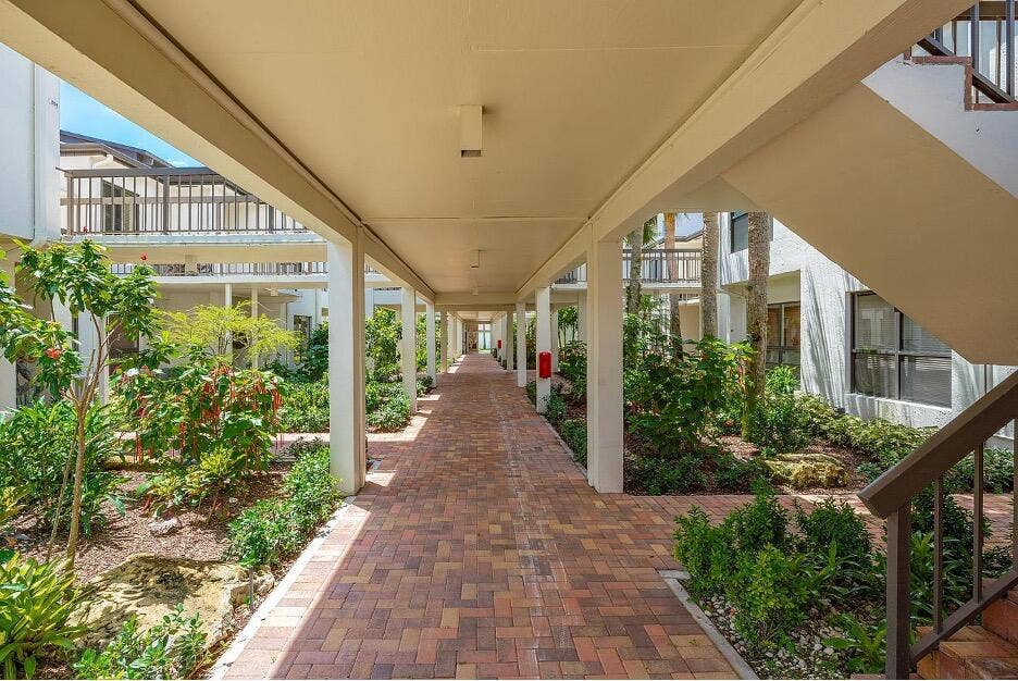 730 GREENSWARD Court, #108-J, Delray Beach, Delray Beach, FL 33445 Seagate-Pic 8