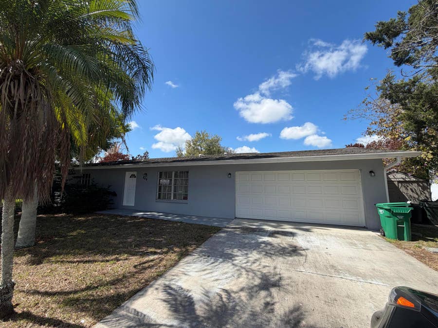 Property photo for 844 SE Festivo Court, Port St Lucie, FL