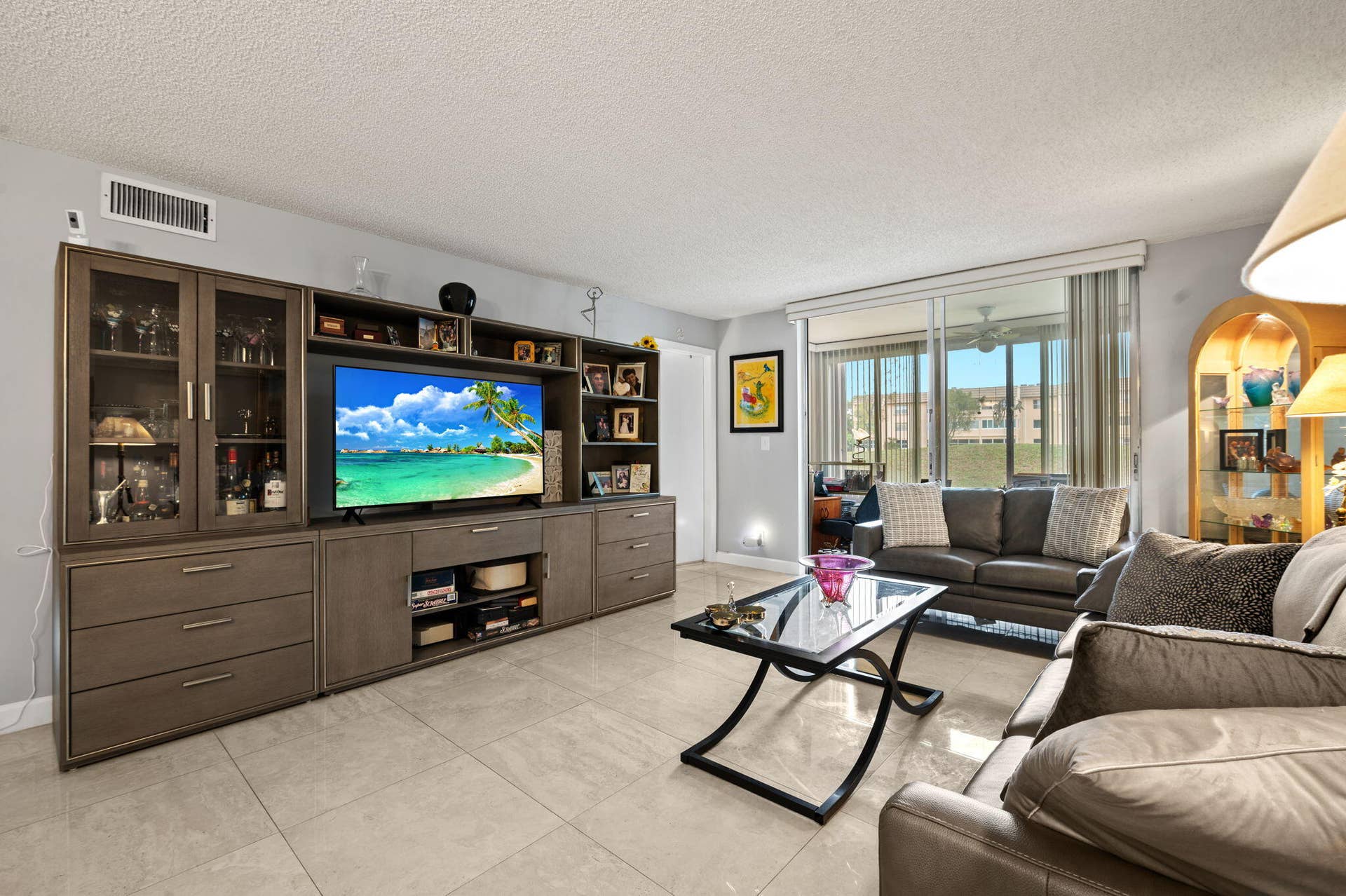 9330 SUNRISE LAKES Boulevard, #104, Sunrise, FL 33322 7-web-or-mls-9330-sunrise-lakes-blvd-bui