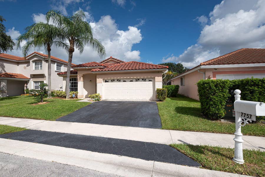 Property photo for 7757 NW 25TH Street, Margate, FL
