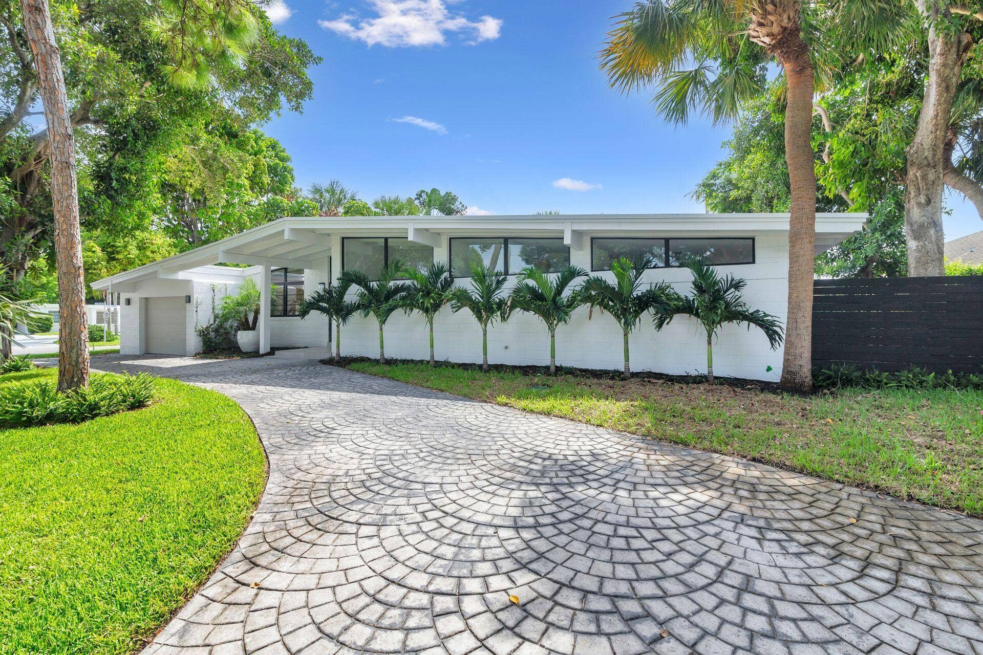 7512 W Lake Drive, West Palm Beach, FL 33406 4