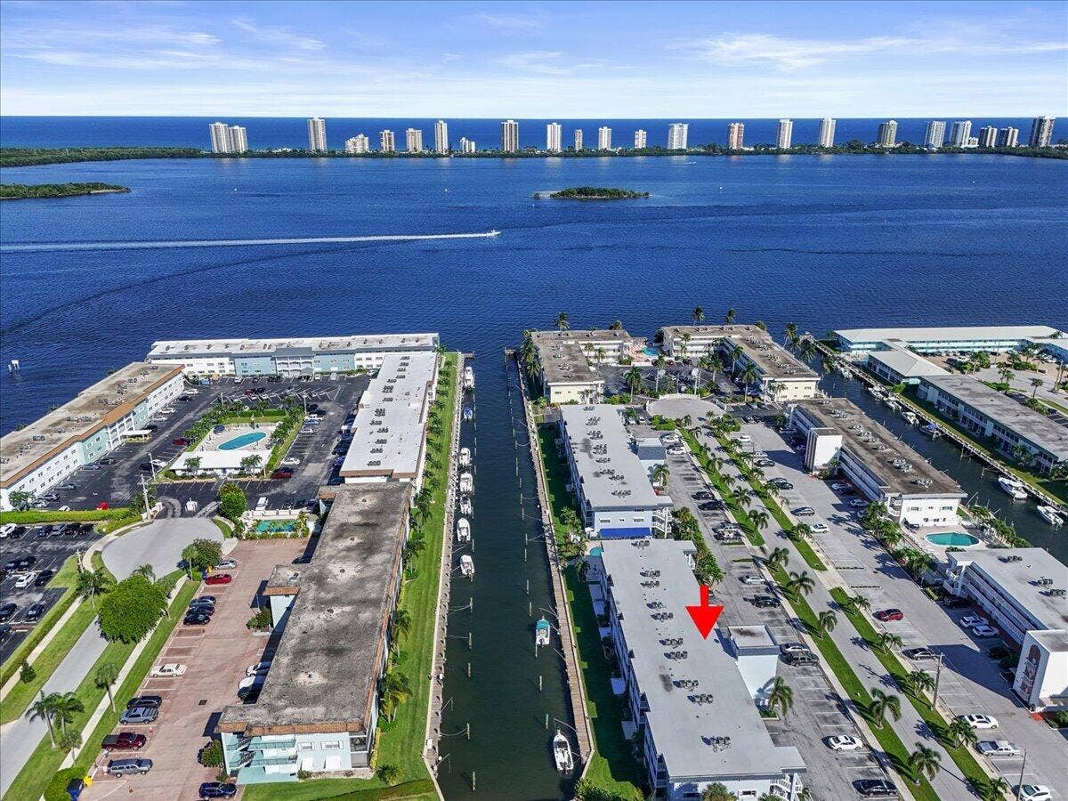 131 Doolen Court, #207, North Palm Beach, North Palm Beach, FL 33408 Aerial