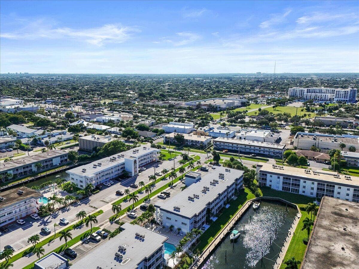 131 Doolen Court, #207, North Palm Beach, North Palm Beach, FL 33408 Aerial
