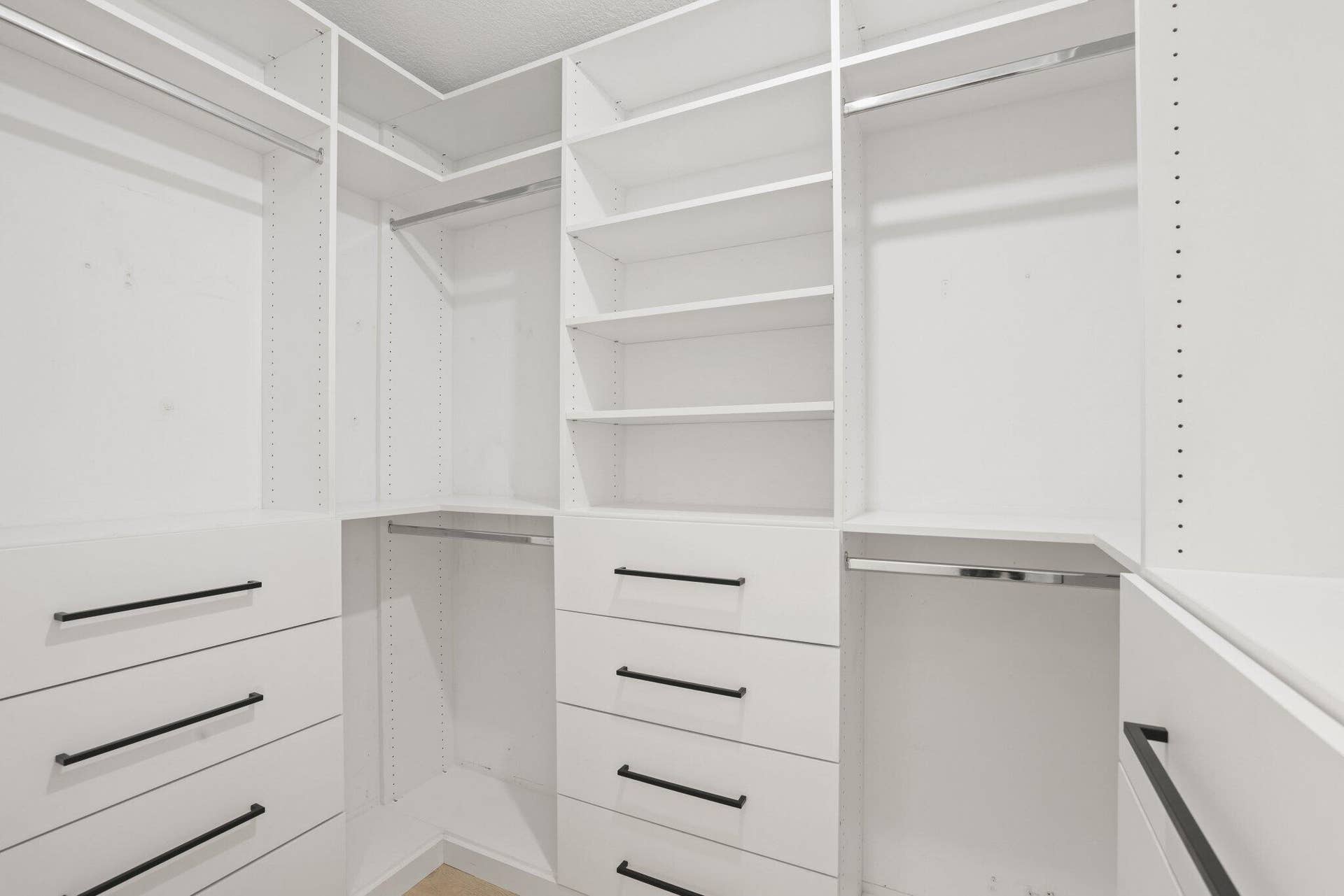 Primary Walk in Closet