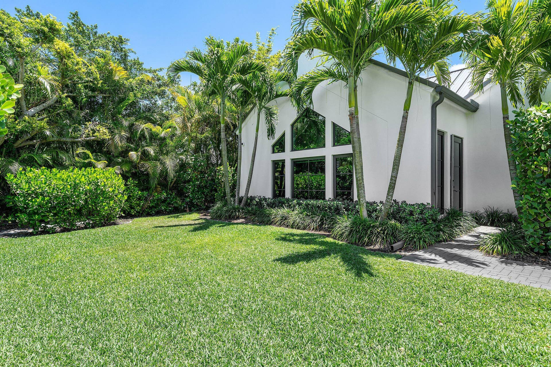 1275 N Swinton Avenue, Delray Beach, FL 33444 007-1275NorthSwintonAvenue-DelrayBeach-F