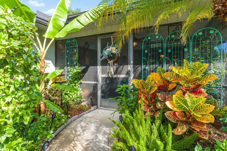 Property photo for 634 CENTRE Court SW, #102, Vero Beach, FL