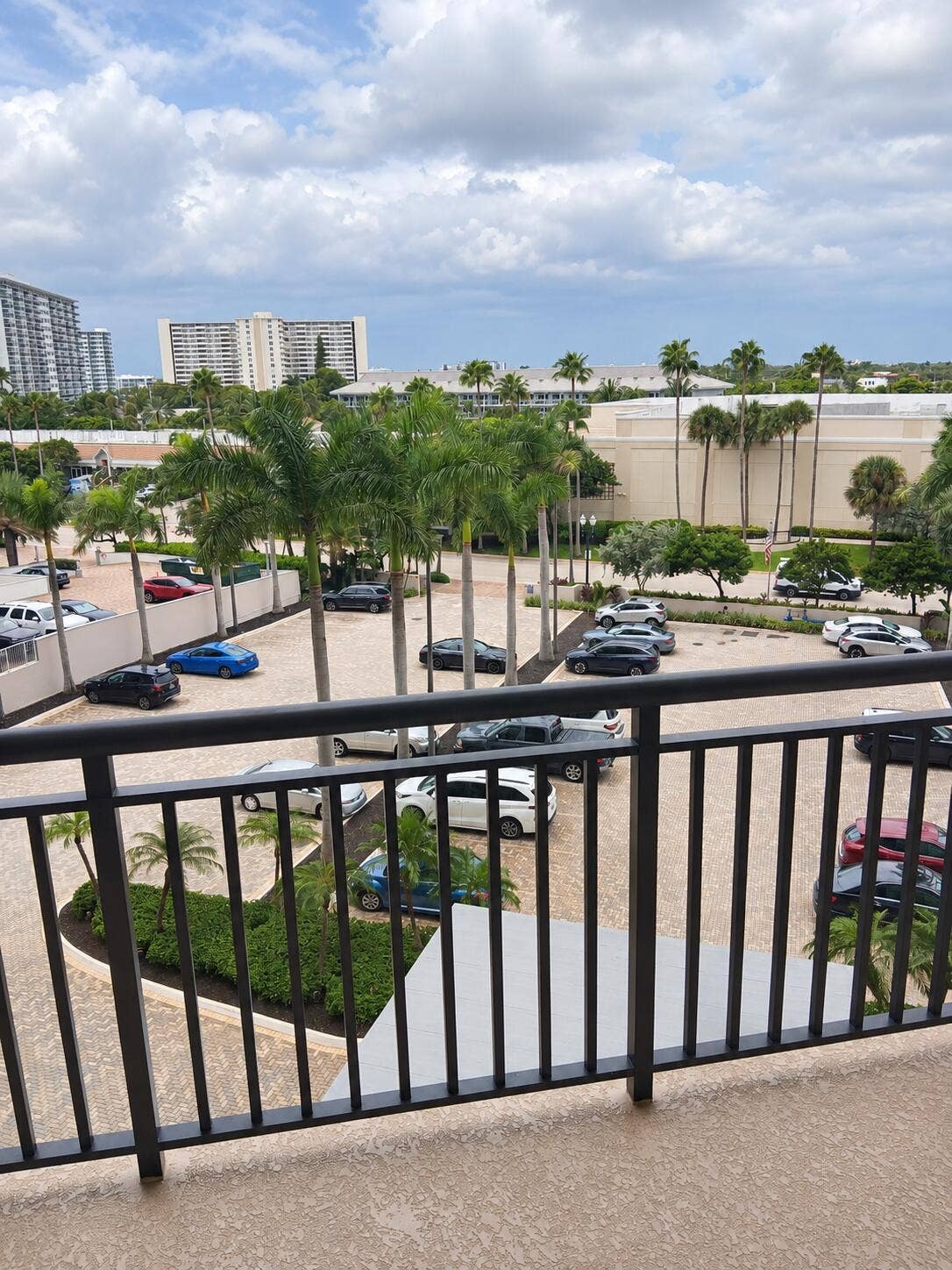 3800 GALT OCEAN Drive, #514, Fort Lauderdale, Fort Lauderdale, FL 33308 Balcony