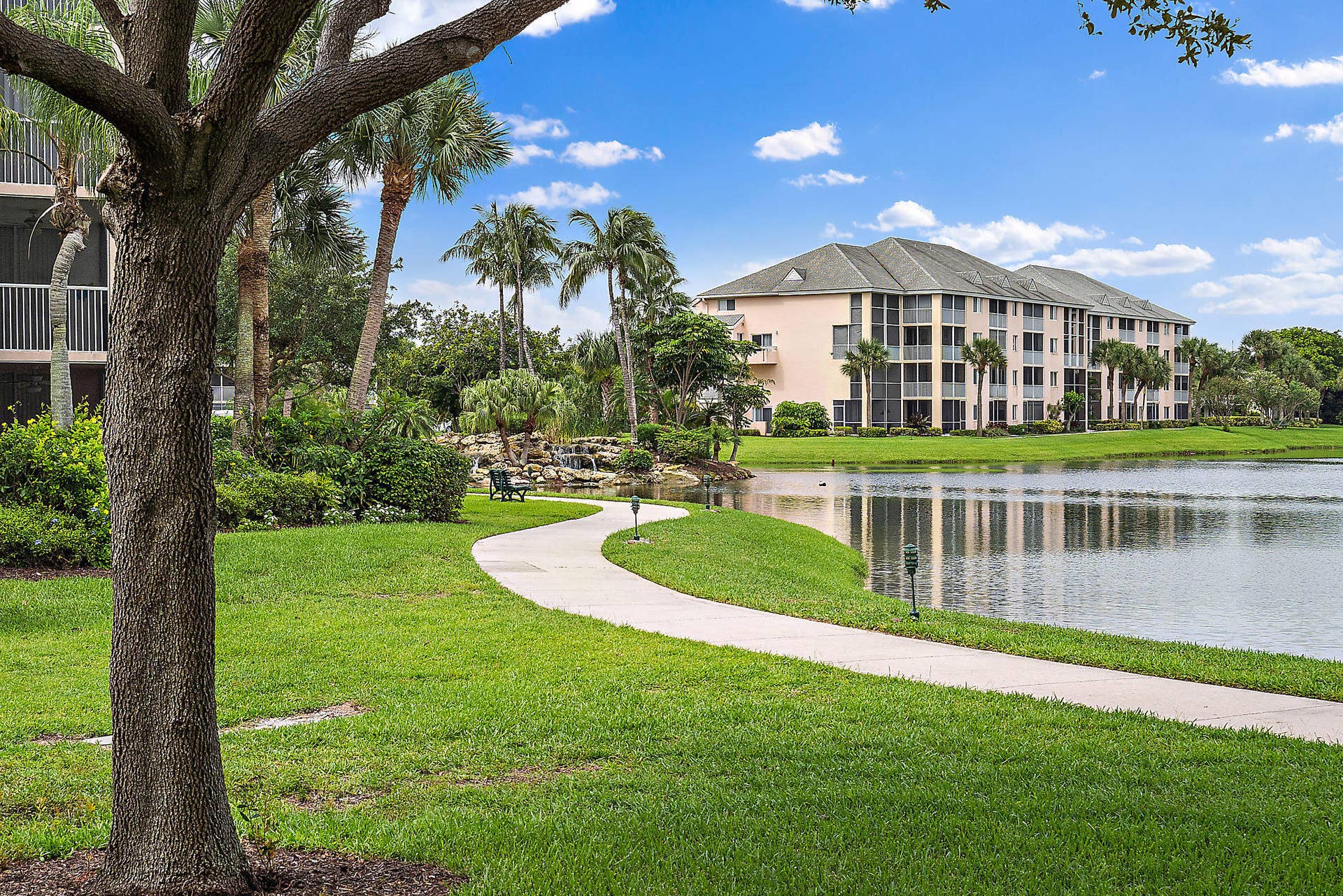 353 S US HIGHWAY 1, #B102, Jupiter, Jupiter, FL 33477 Jupiter Bay