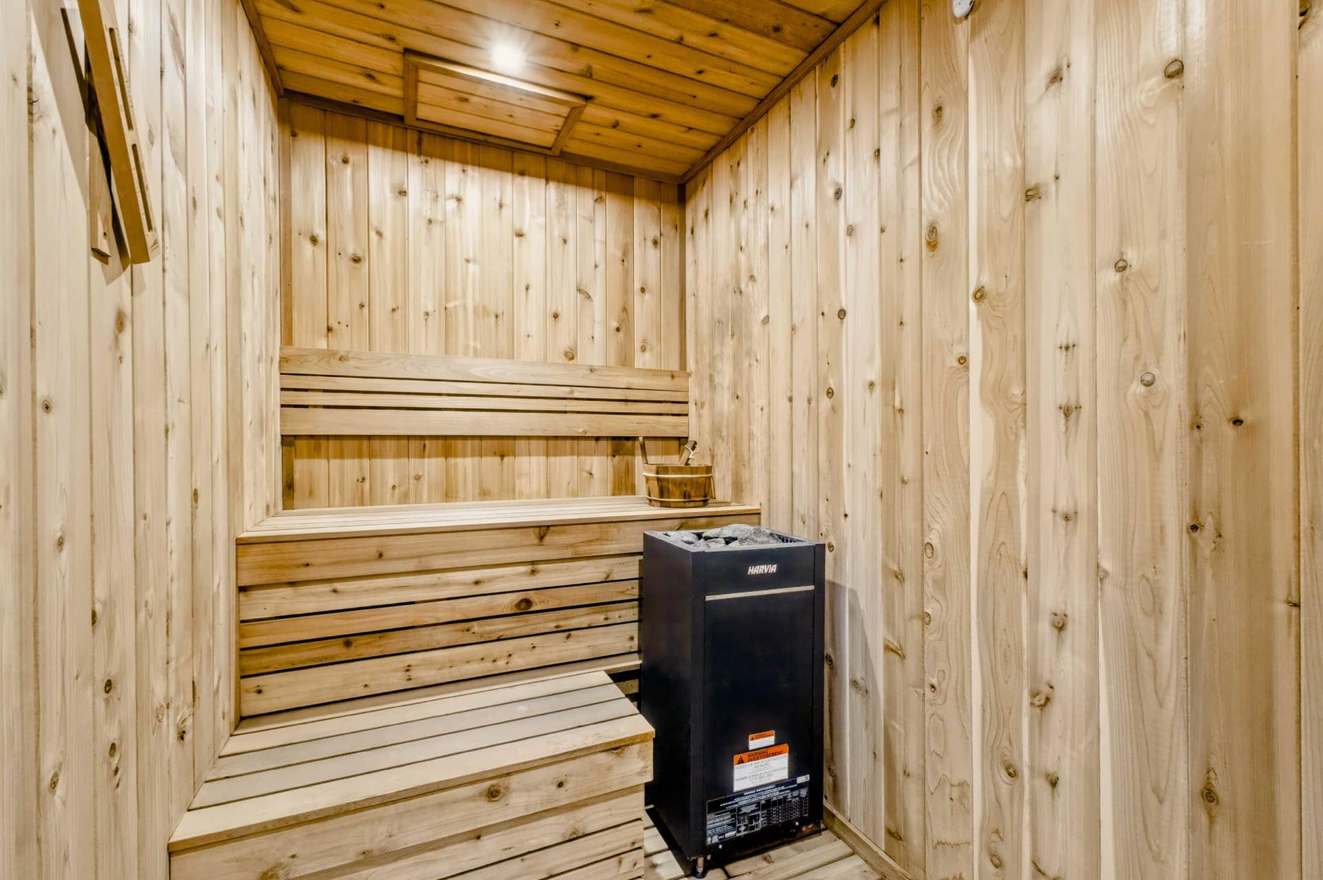 Building Sauna