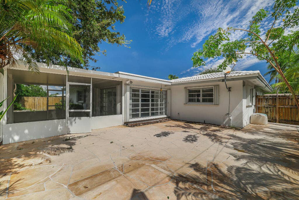 461 SE 3RD Avenue, Pompano Beach, FL 33060 42666_26_image-197582_10.14.2026