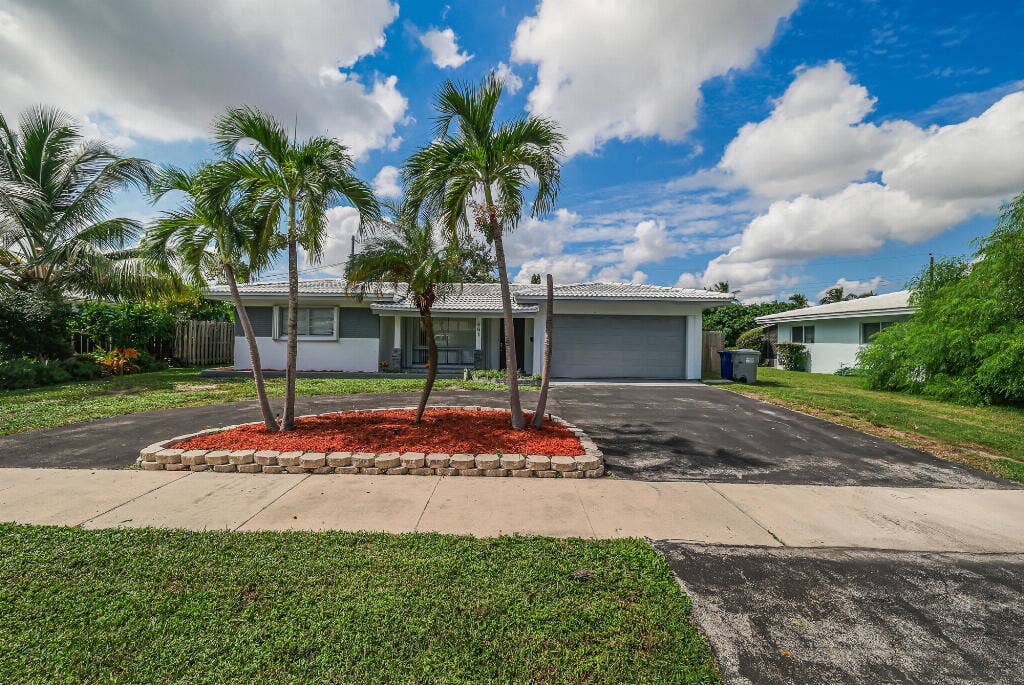 461 SE 3RD Avenue, Pompano Beach, FL 33060 42666_01_image-197556_10.14.2026