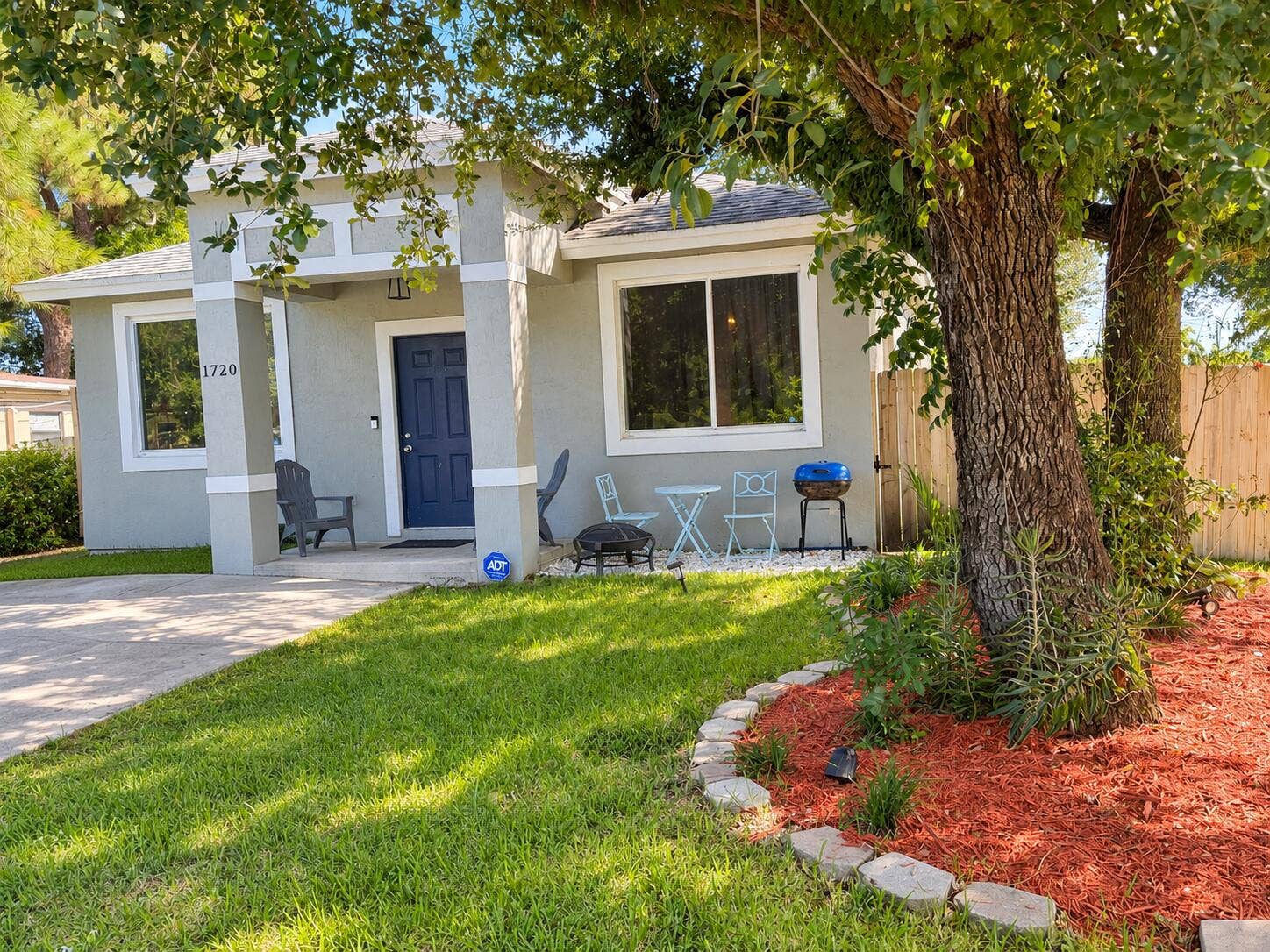 1720 NW 8TH Place, Fort Lauderdale, FL 33311 exterior 3