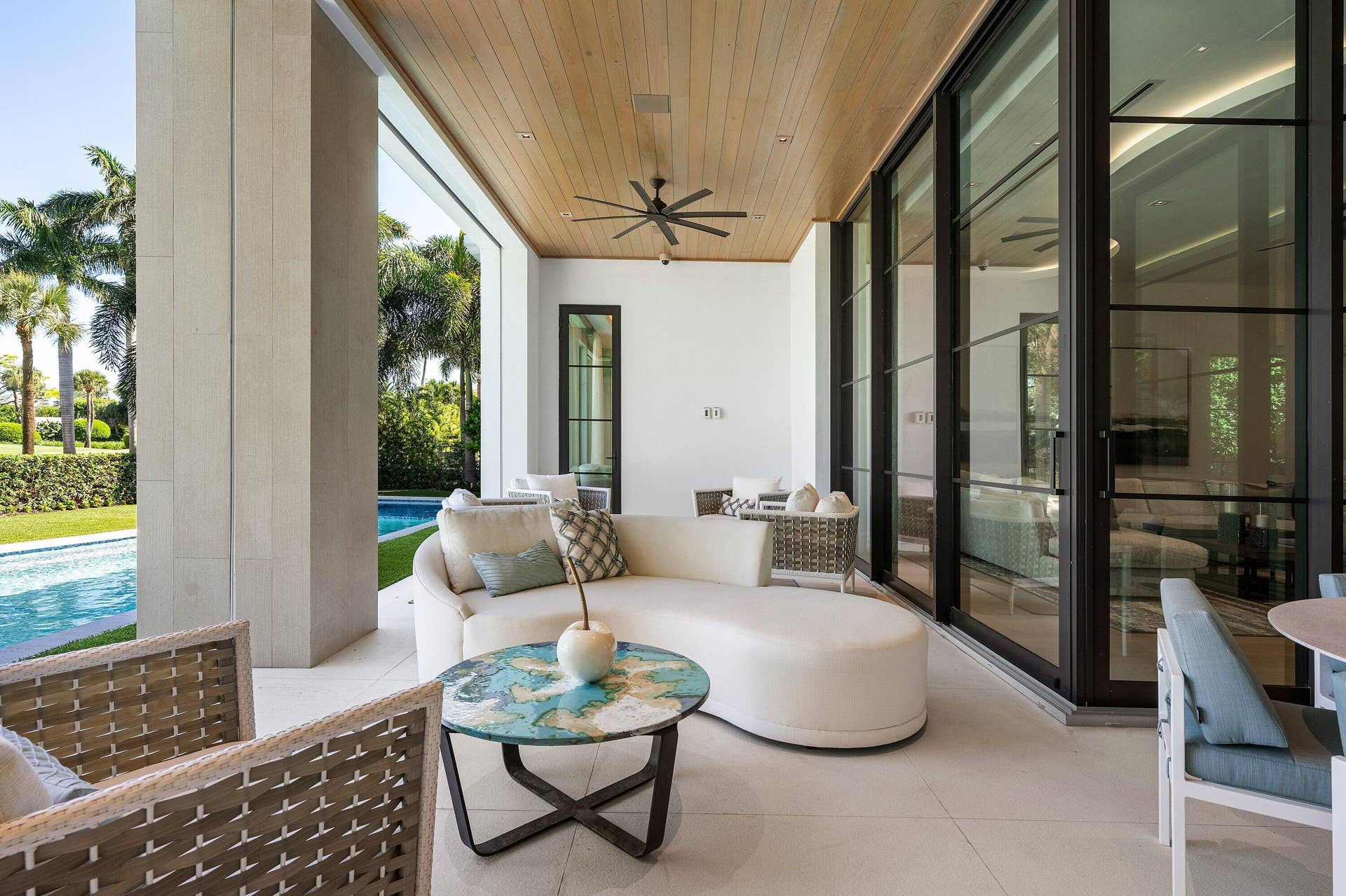 087-471RoyalPalmWay-BocaRaton-FL-33432-S