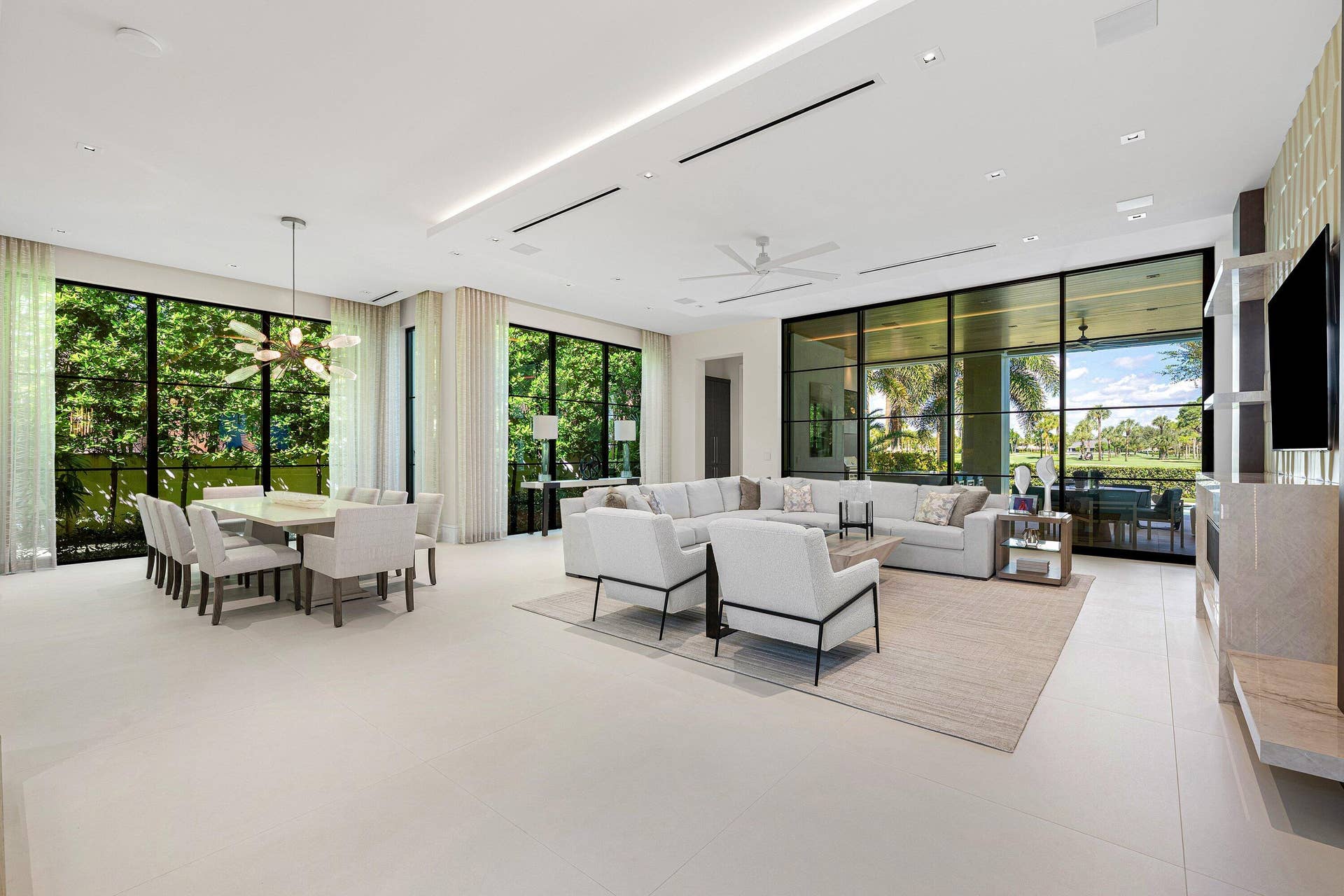 008-471RoyalPalmWay-BocaRaton-FL-33432-S