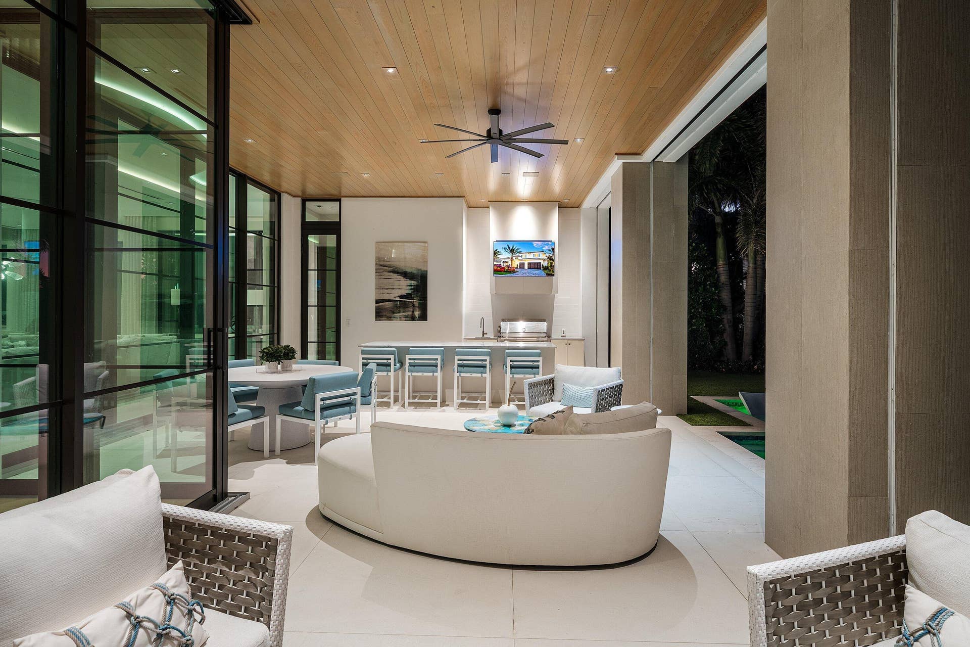 122-471RoyalPalmWay-BocaRaton-FL-33432-S