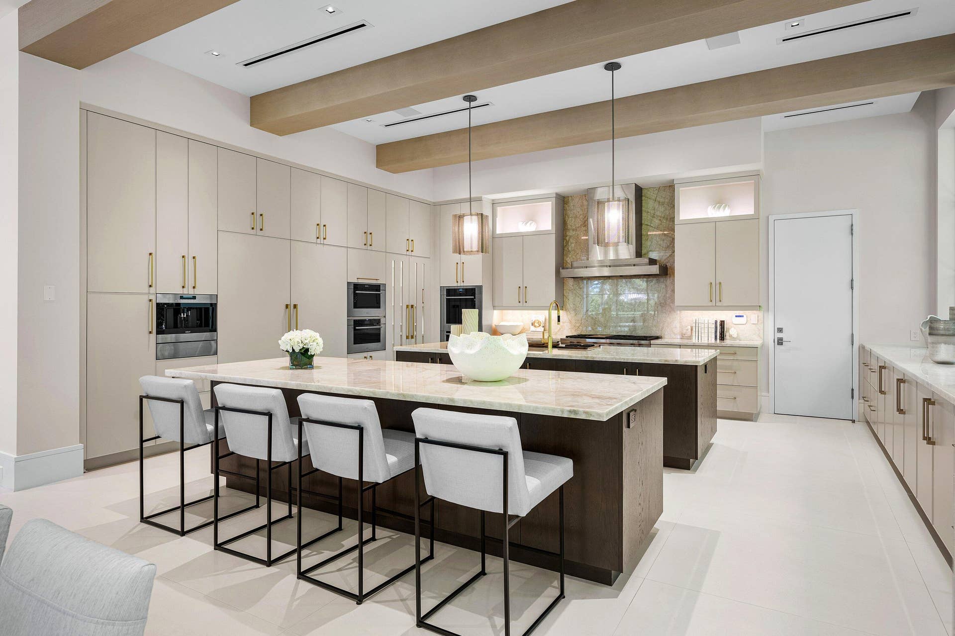 014-471RoyalPalmWay-BocaRaton-FL-33432-S