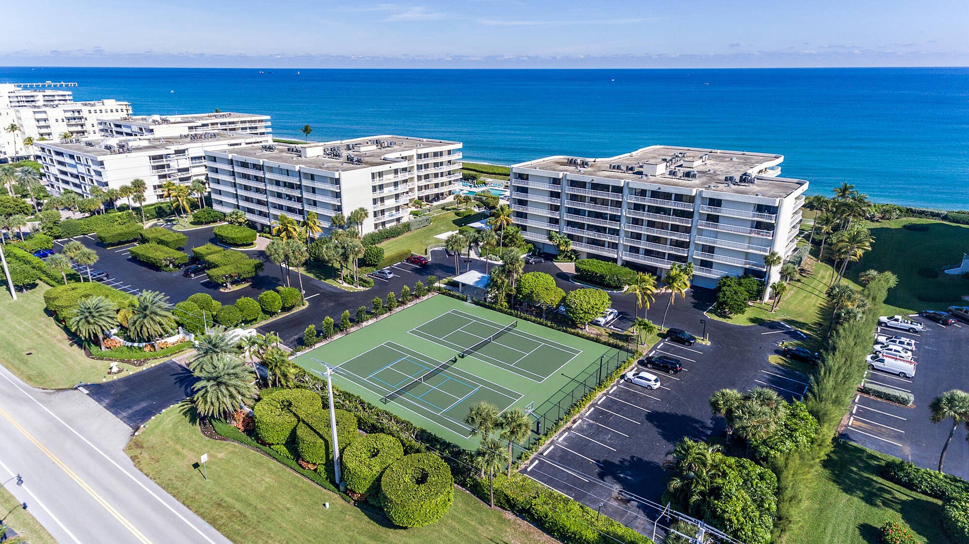 3300 S OCEAN Boulevard, #407N, Palm Beach, FL 33480 Tennis Courts