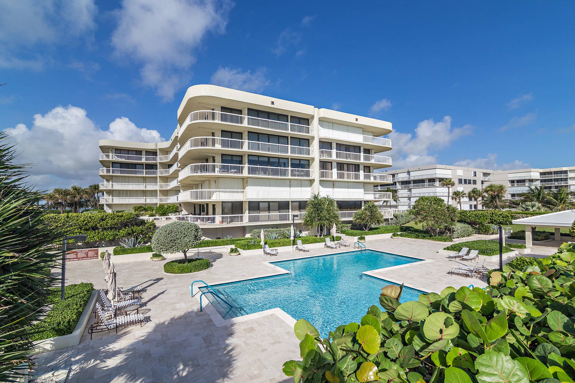 3300 S OCEAN Boulevard, #407N, Palm Beach, FL 33480 Meridian Palm Beach