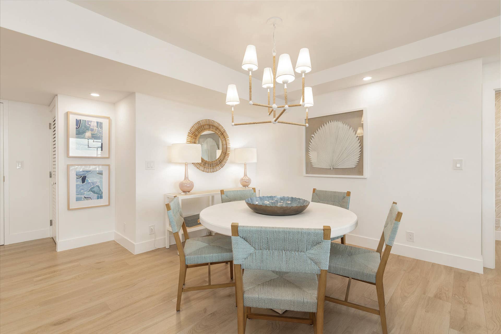 3300 S OCEAN Boulevard, #407N, Palm Beach, FL 33480 Dining Area