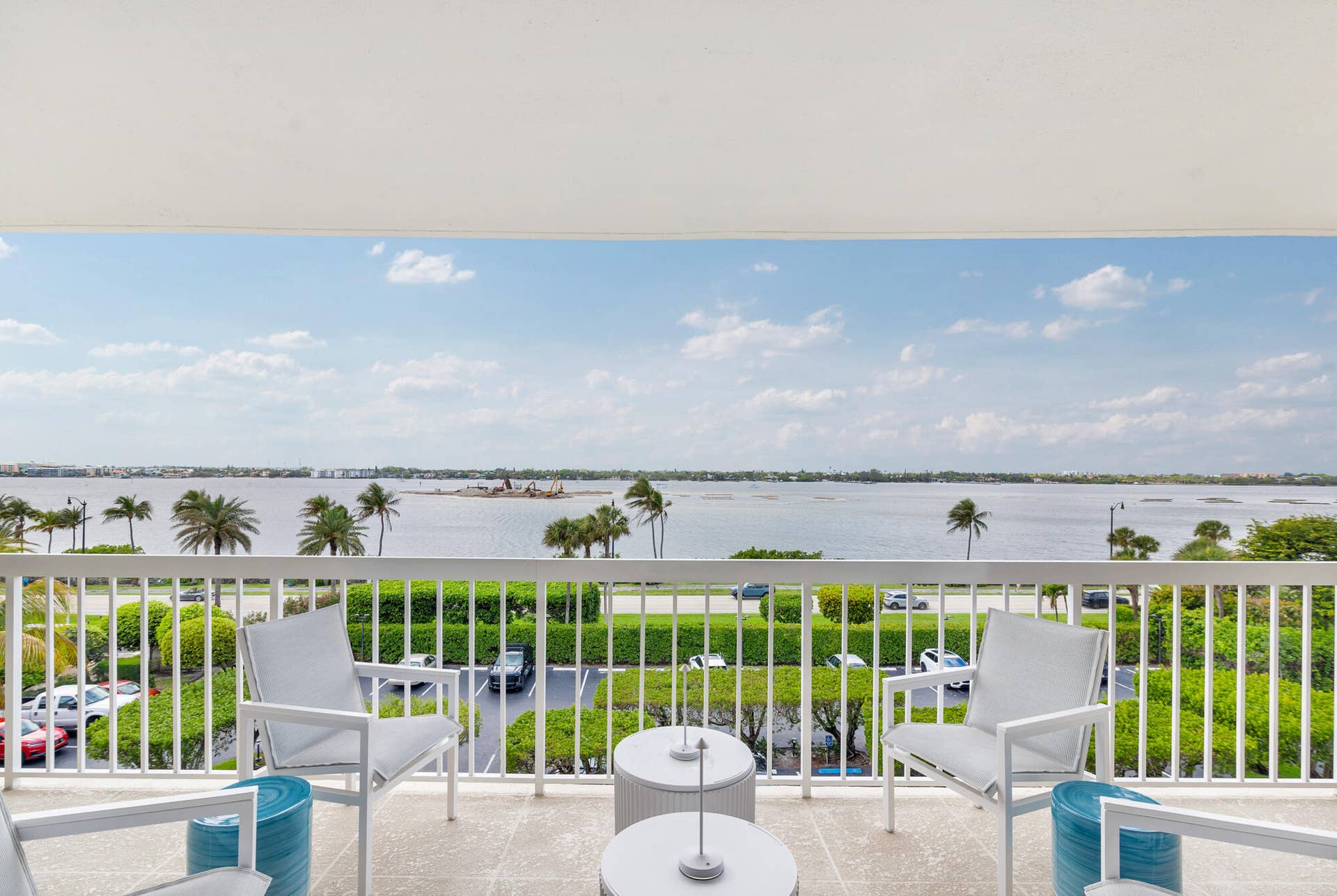 3300 S OCEAN Boulevard, #407N, Palm Beach, FL 33480 Terrace
