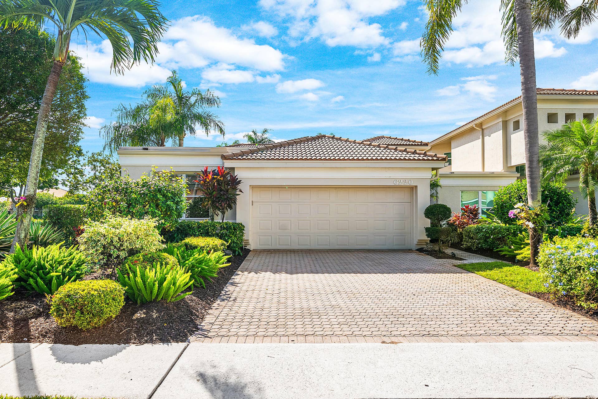 6220 SAN MICHEL Way, Delray Beach, FL 33484 Exterior