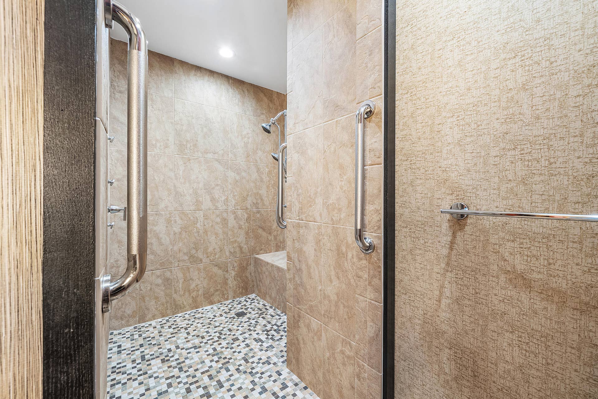 6220 SAN MICHEL Way, Delray Beach, FL 33484 Primary Bathroom