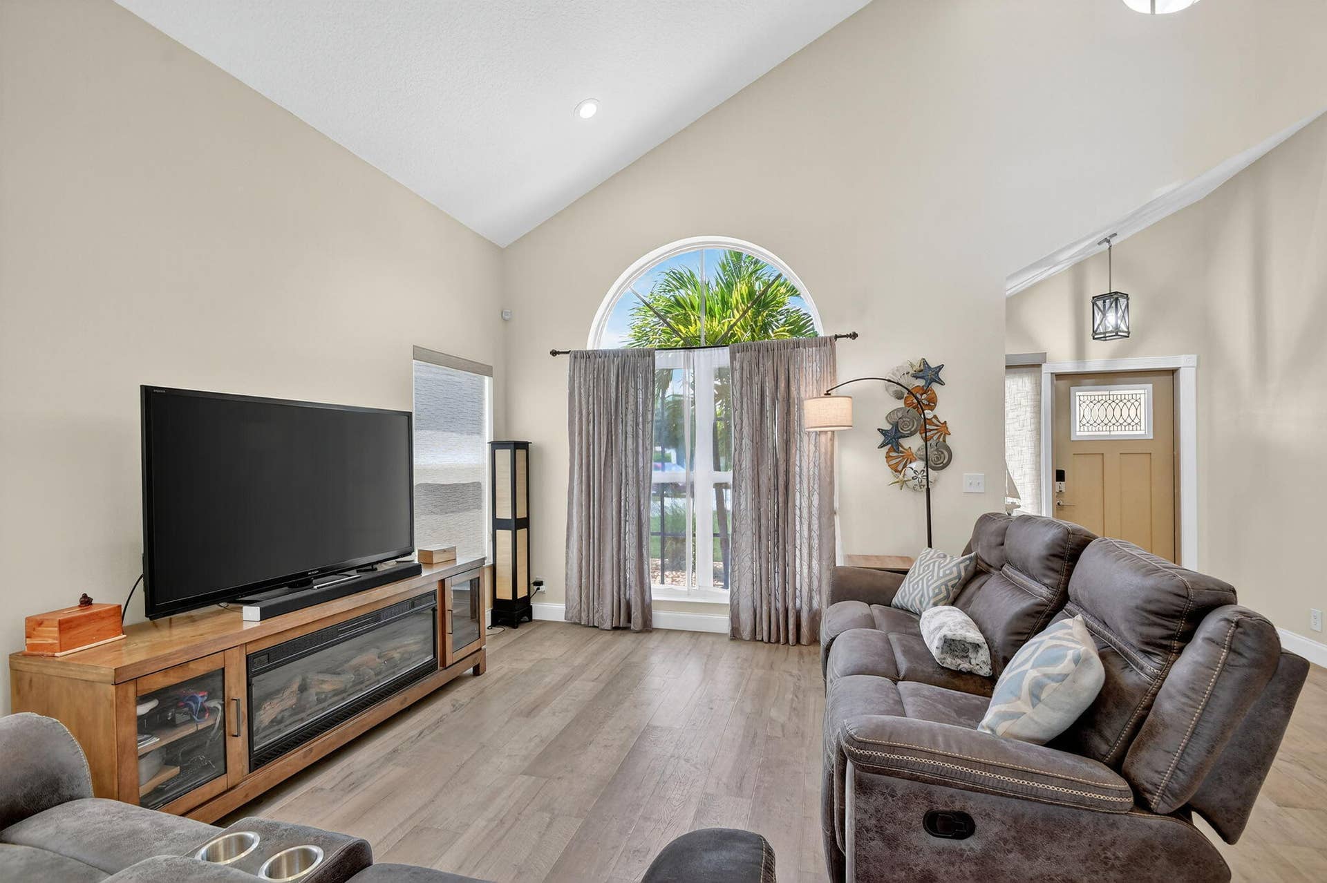 7362 ASHLEY SHORES Circle, Lake Worth, FL 33467 7-web-or-mls-DSC_0850