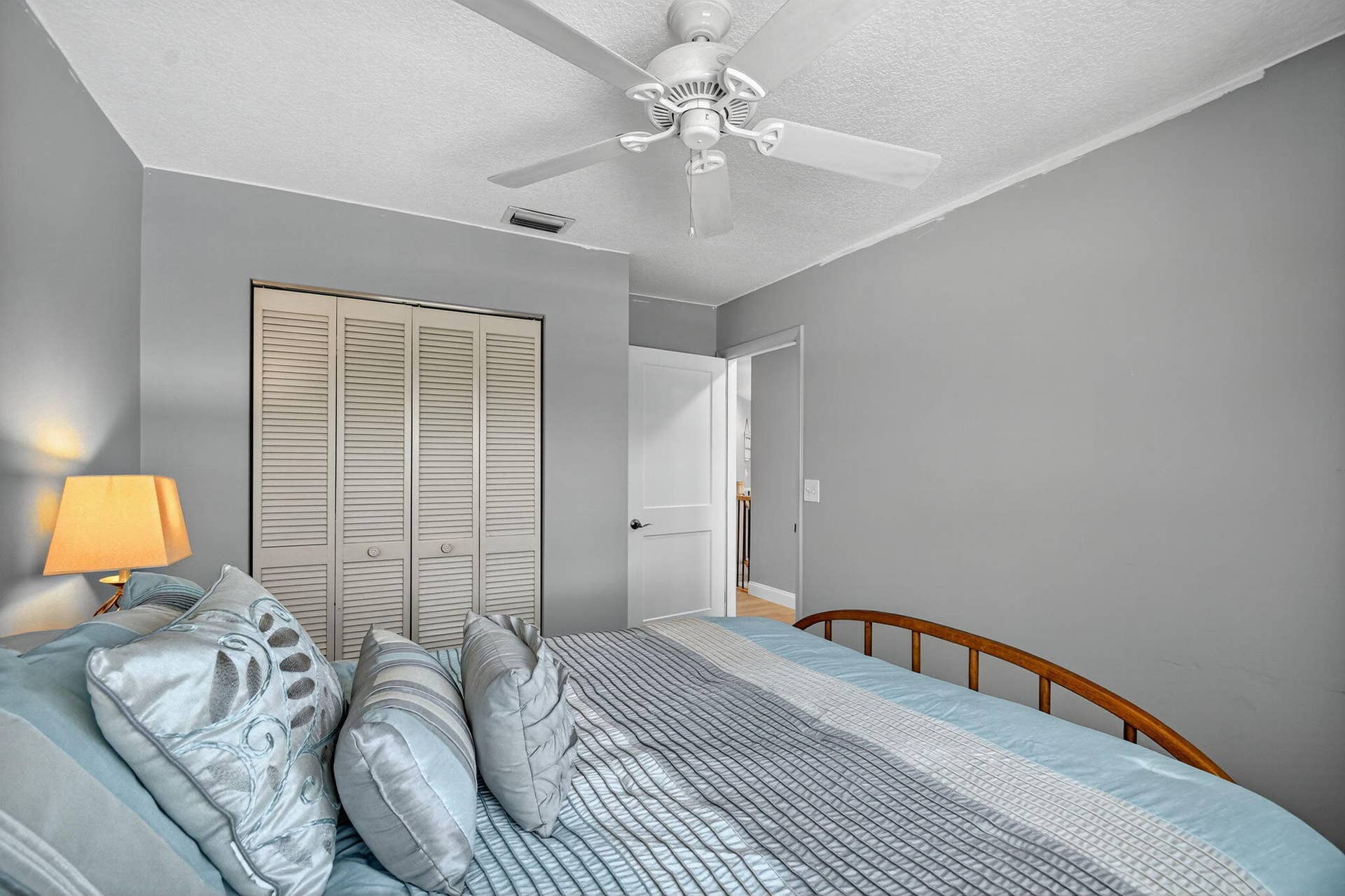 7362 ASHLEY SHORES Circle, Lake Worth, FL 33467 40-web-or-mls-DSC_1014