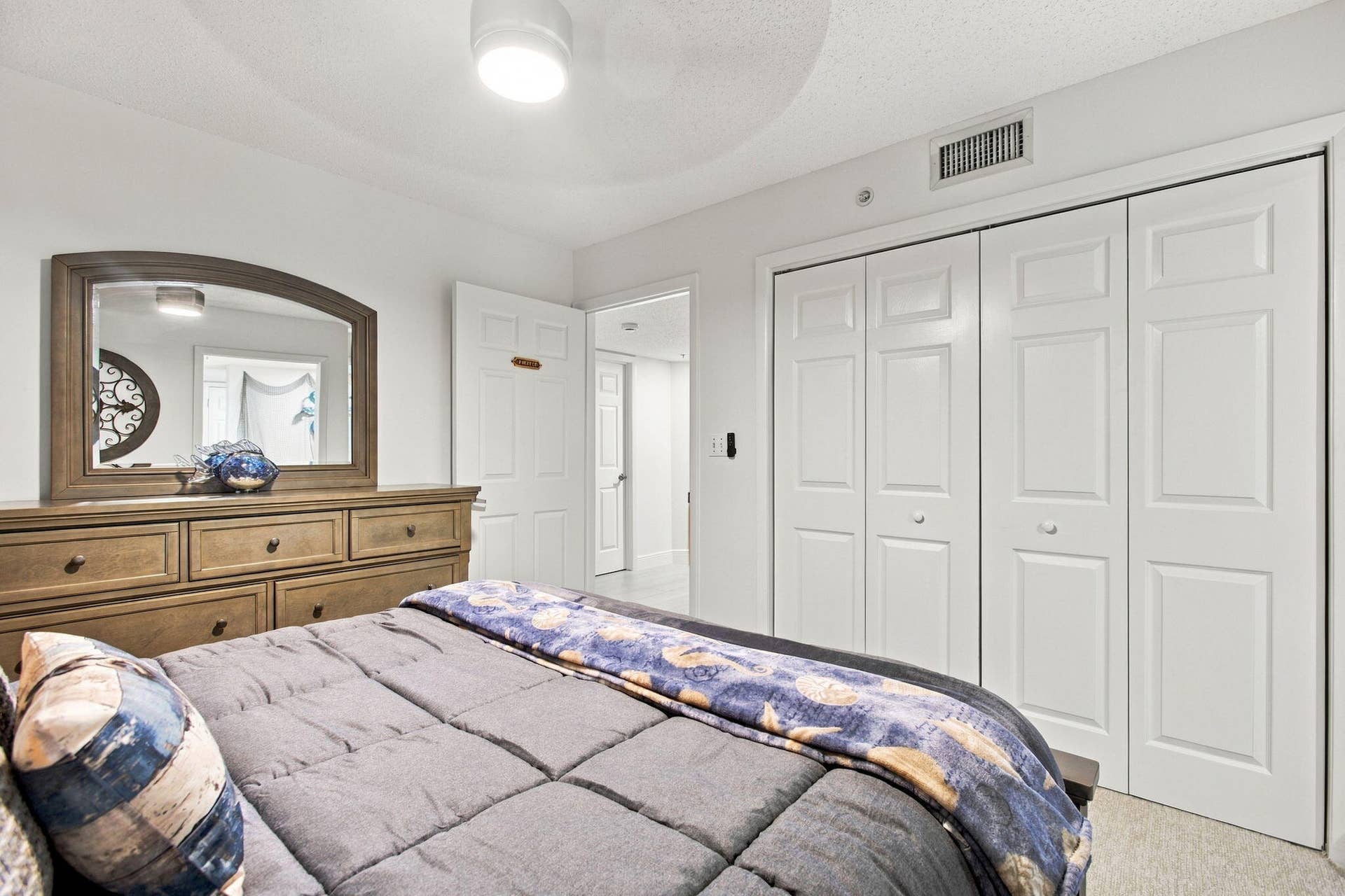 3880 N Hwy A1A, #503, Hutchinson Island, FL 34949 32-web-or-mls-7T7A8905