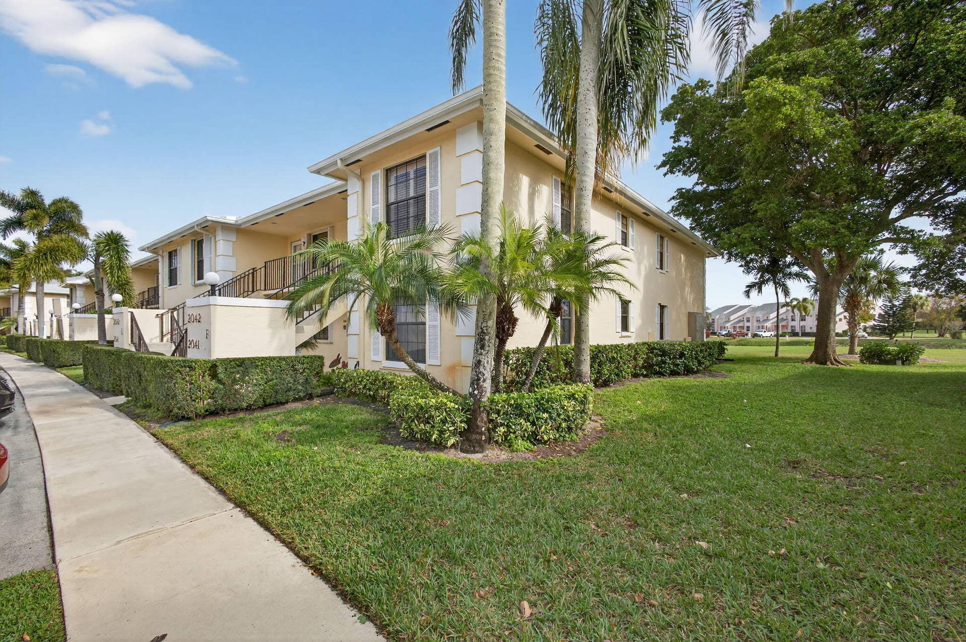 2041 Keystone Drive, #F, Jupiter, FL 33458 4-web-or-mls-5D1A6264