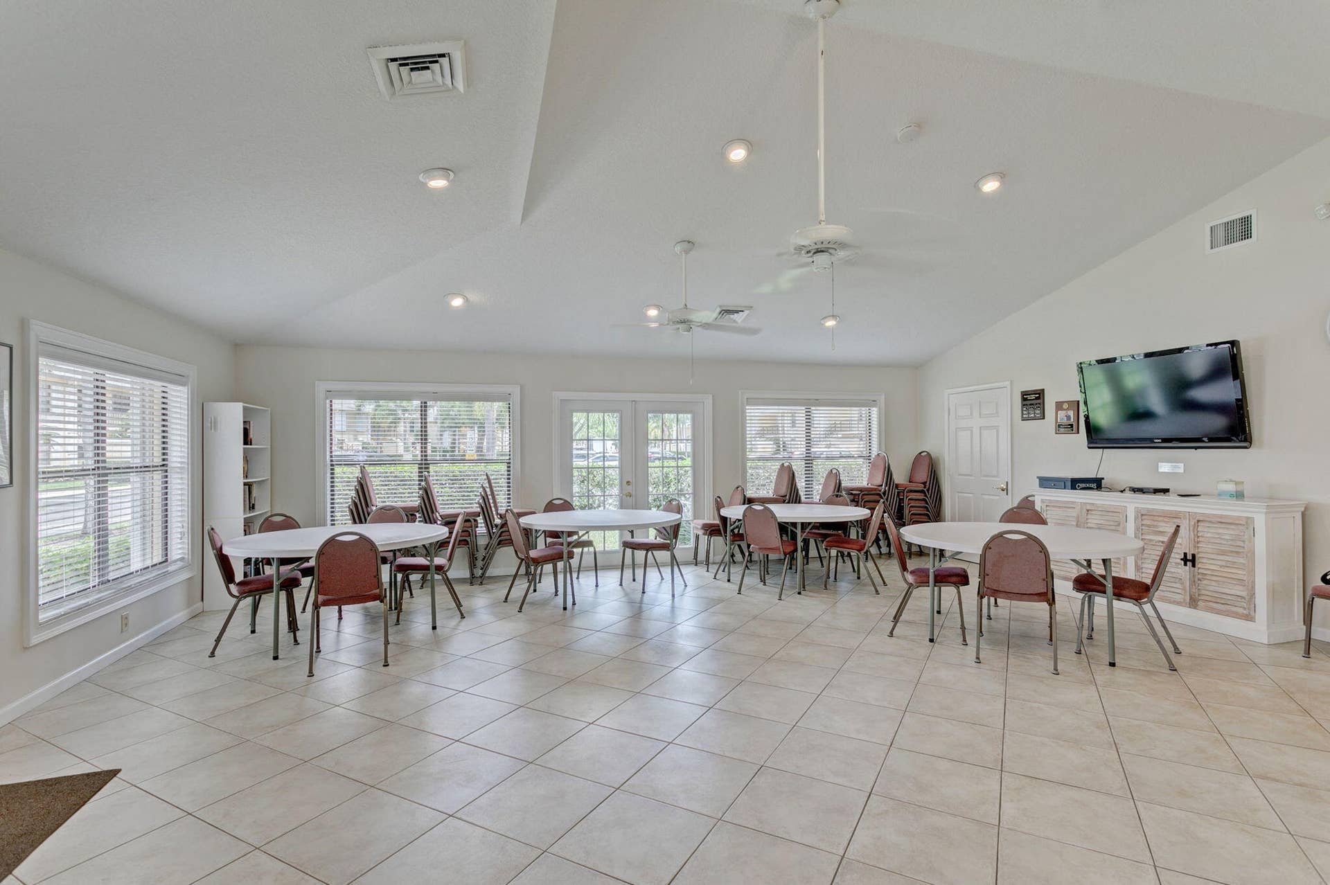 2041 Keystone Drive, #F, Jupiter, FL 33458 73-web-or-mls-03_320a6130