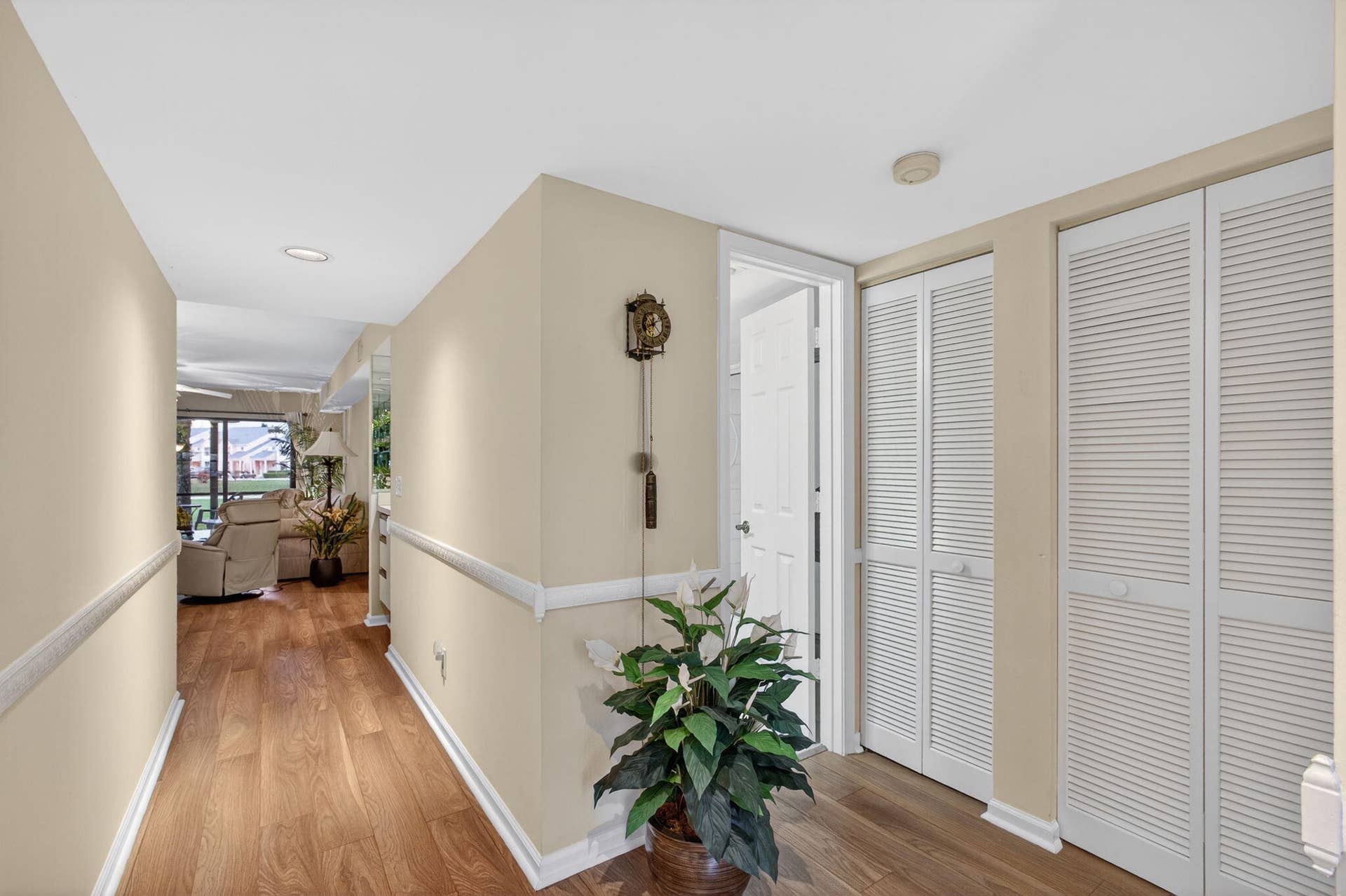 2041 Keystone Drive, #F, Jupiter, FL 33458 14-web-or-mls-5D1A8056
