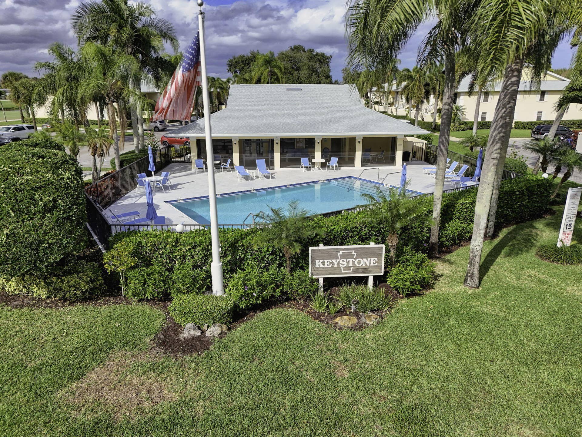 2041 Keystone Drive, #F, Jupiter, FL 33458 92-web-or-mls-DJI_20260117140211_0461_D_