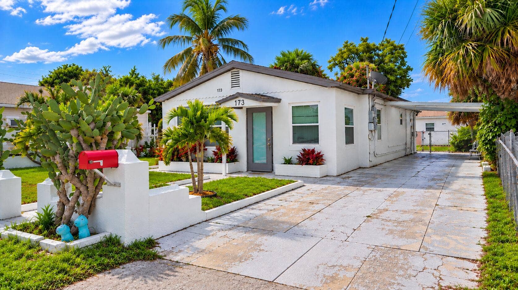 173 W 16th Street, Riviera Beach, FL 33404 ABDD4C98-A2DE-4516-A612-67C14AB434C9