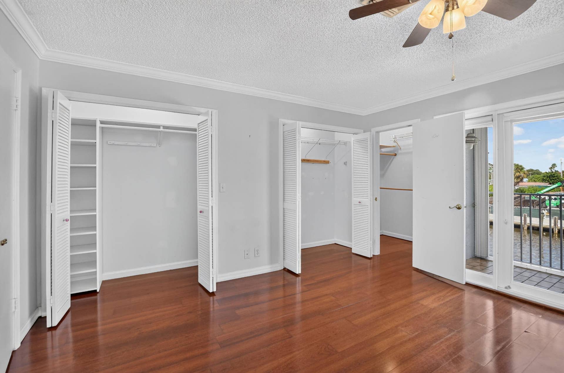 2107 NE 44th Street, Lighthouse Point, FL 33064 Lots of Closet Space with a Large Horizontal Closet & additional Walk-In