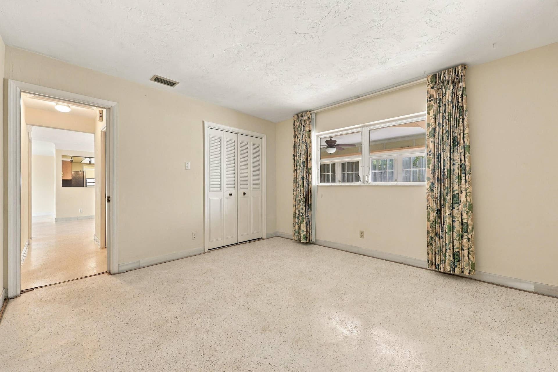 213 NE 24th Court, Boca Raton, FL 33431 The oversized secondary bedroom helps accommodate any size family or guests.