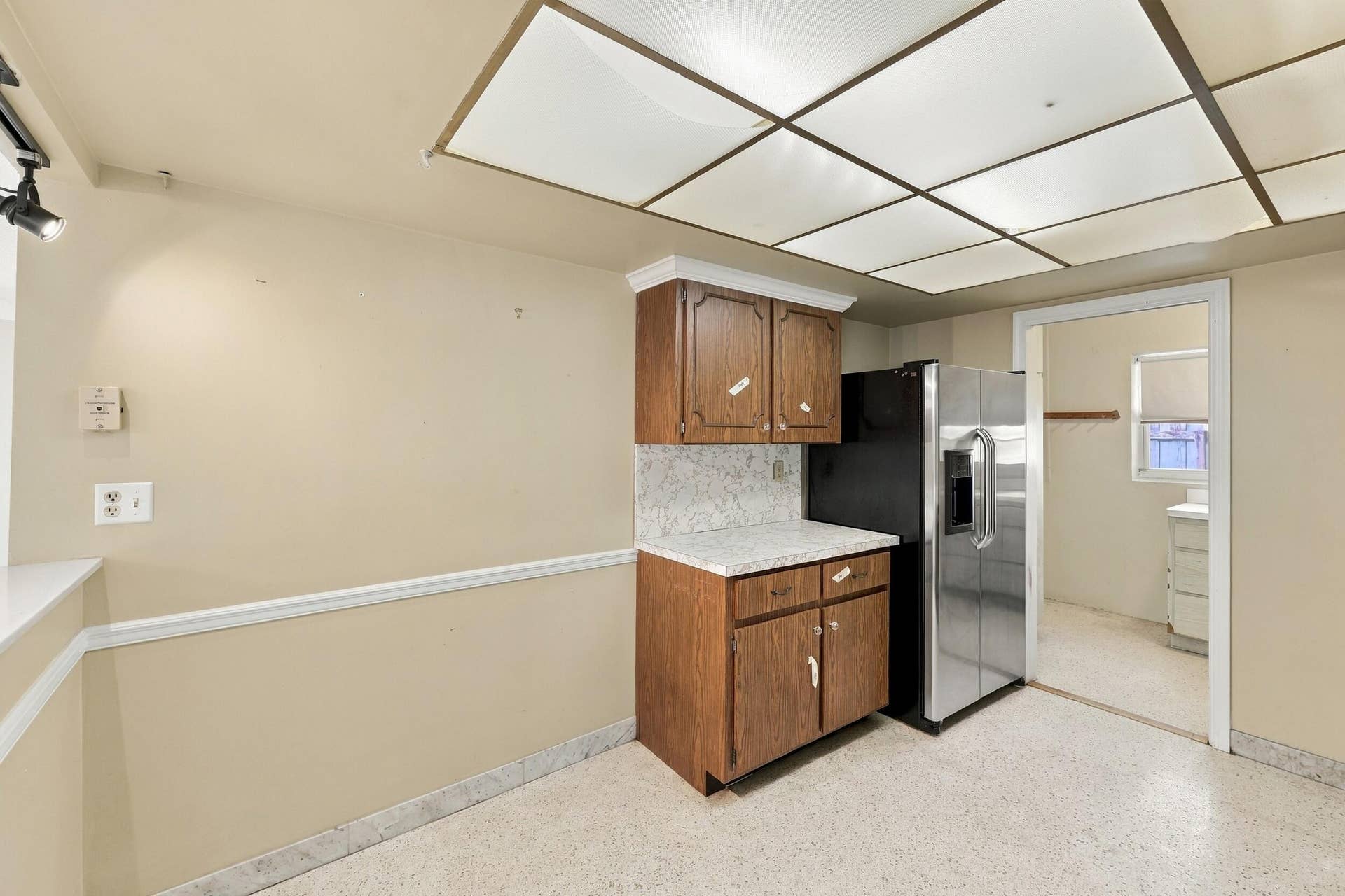 213 NE 24th Court, Boca Raton, FL 33431 The kitchen of your dream awaits in this blank slate of a home.