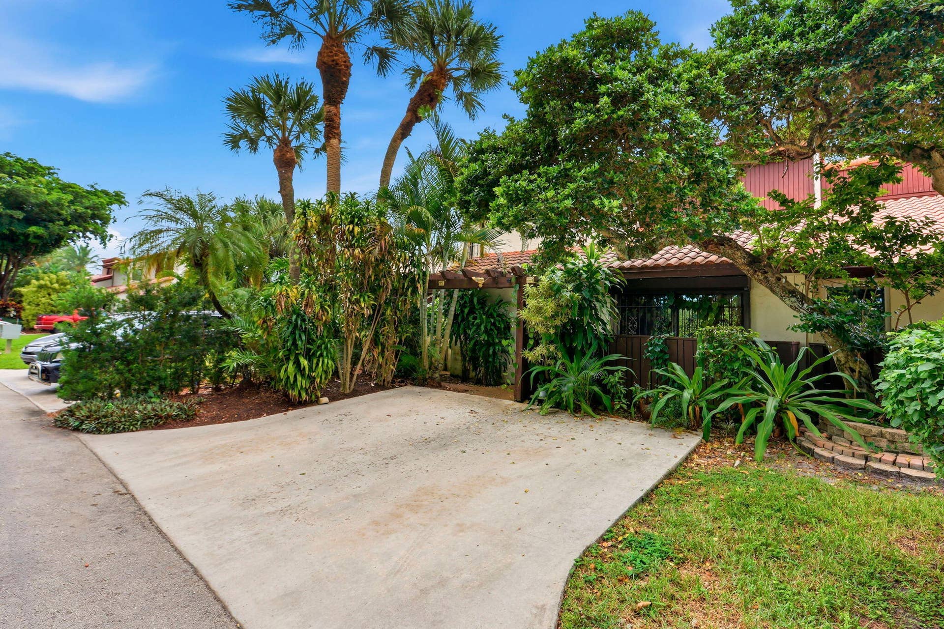 6850 TIBURON Drive, Boca Raton, FL 33433 6850 Tiburon Dr