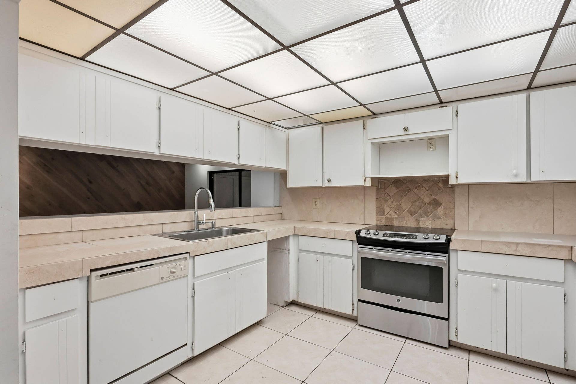 6850 TIBURON Drive, Boca Raton, FL 33433 6850 Tiburon Dr