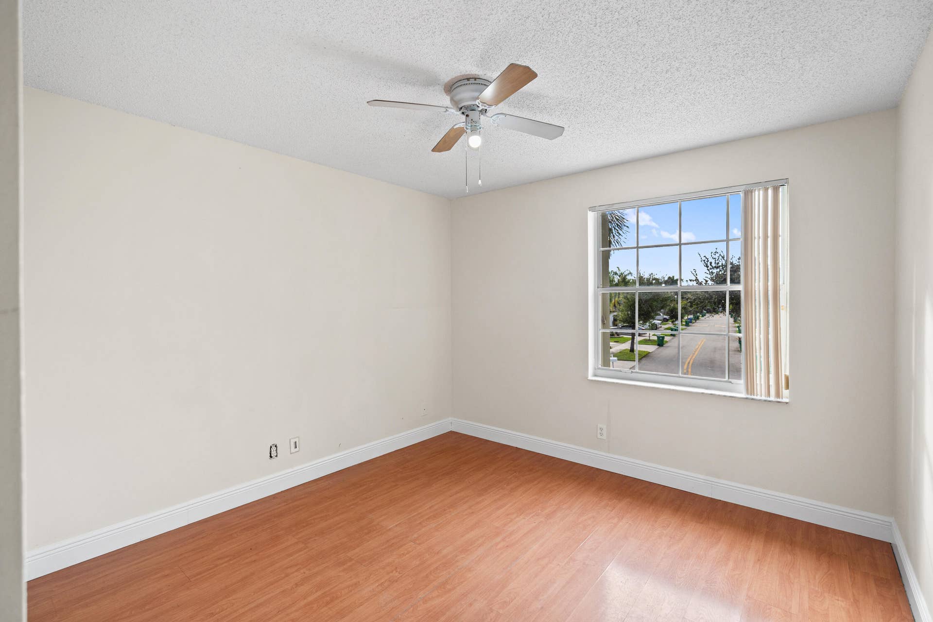 17621 SW 31ST Court, Miramar, FL 33029 DSC05023