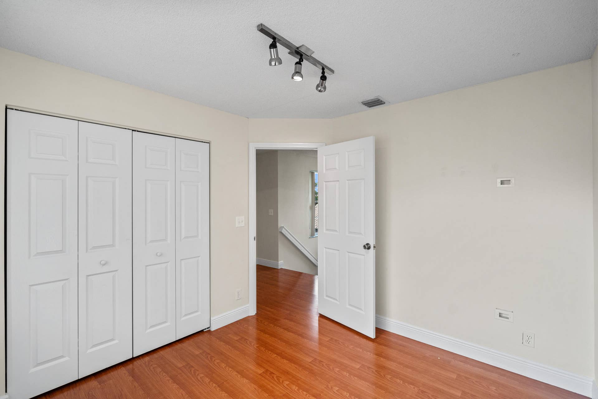 17621 SW 31ST Court, Miramar, FL 33029 DSC05011
