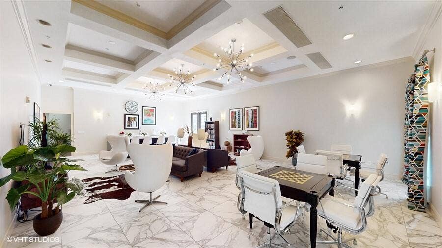 Club Room 3