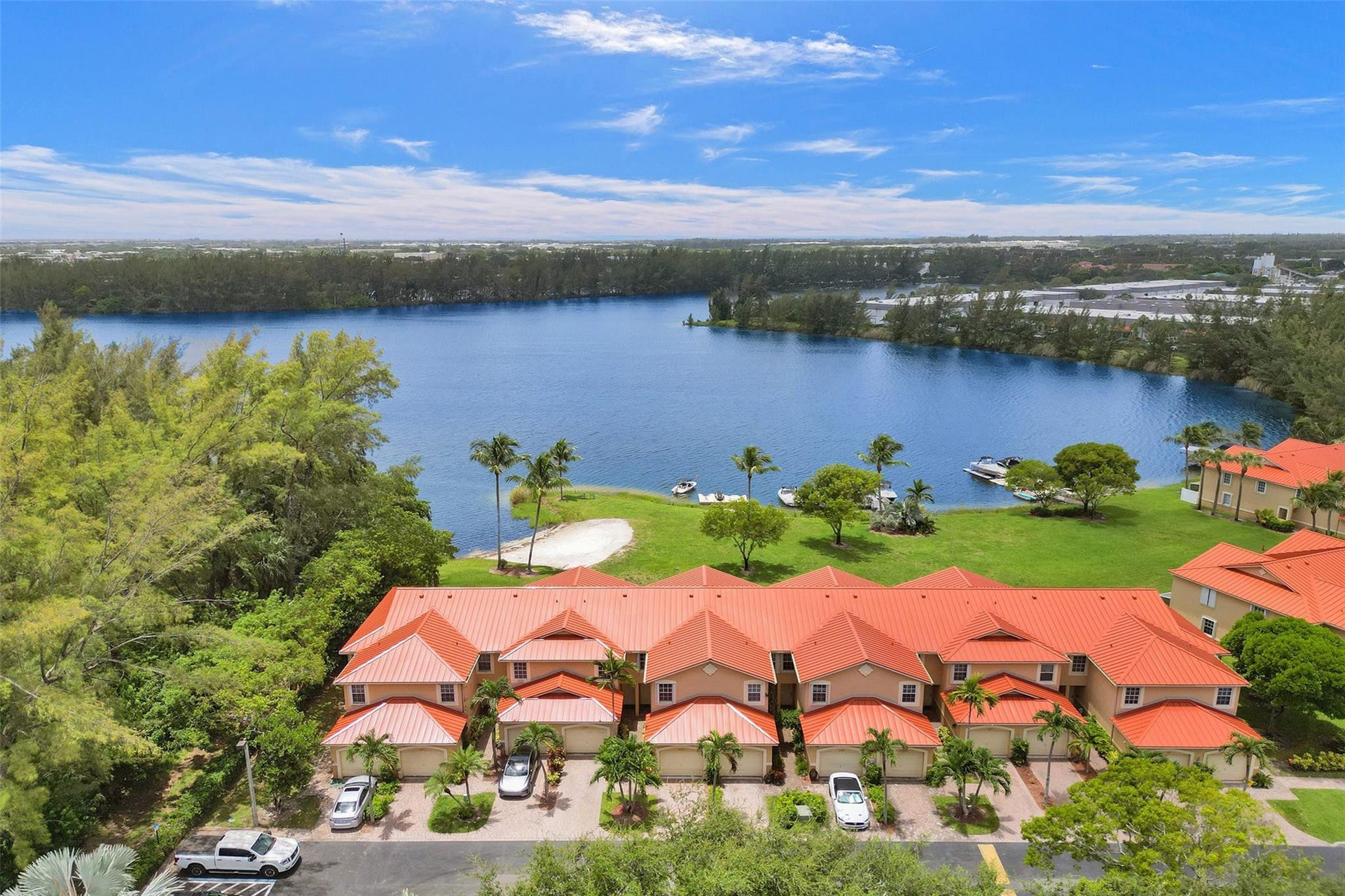 4059 CRYSTAL LAKE Drive, Deerfield Beach, Deerfield Beach, FL 33064 Photo 2