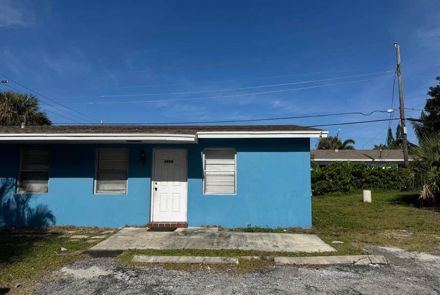 Property photo for 1976 Windsor Drive, North Palm Beach, FL