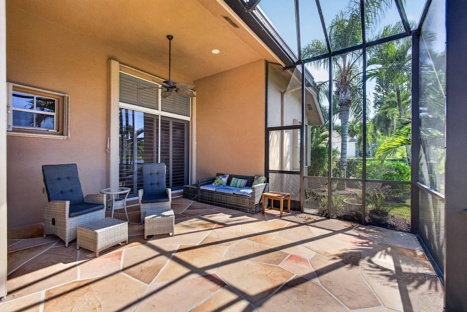 8863 LAKES Boulevard, West Palm Beach, FL 33412 Patio
