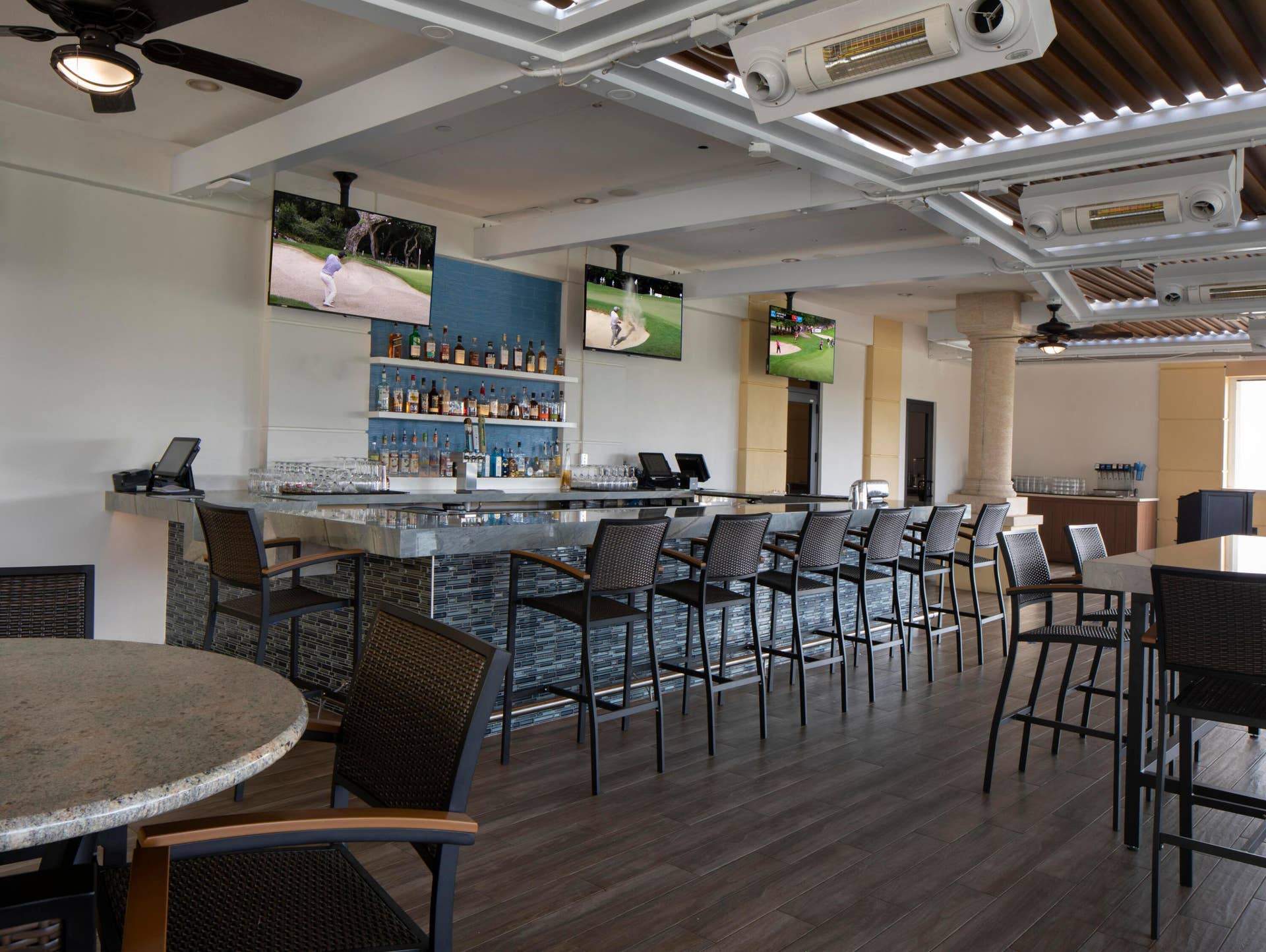 8863 LAKES Boulevard, West Palm Beach, FL 33412 CLUB - Pub Outdoor Bar