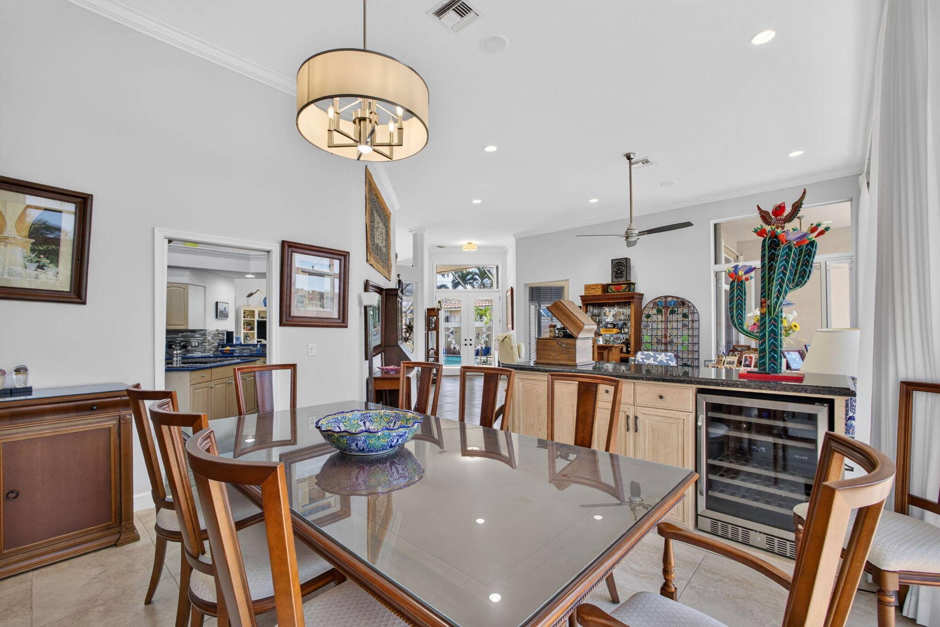 8863 LAKES Boulevard, West Palm Beach, FL 33412 Dining Room