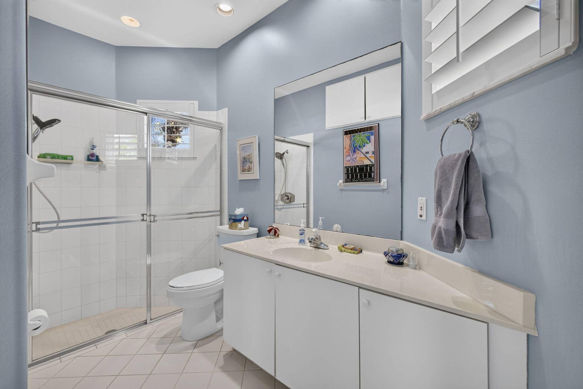 8863 LAKES Boulevard, West Palm Beach, FL 33412 Guest Suite