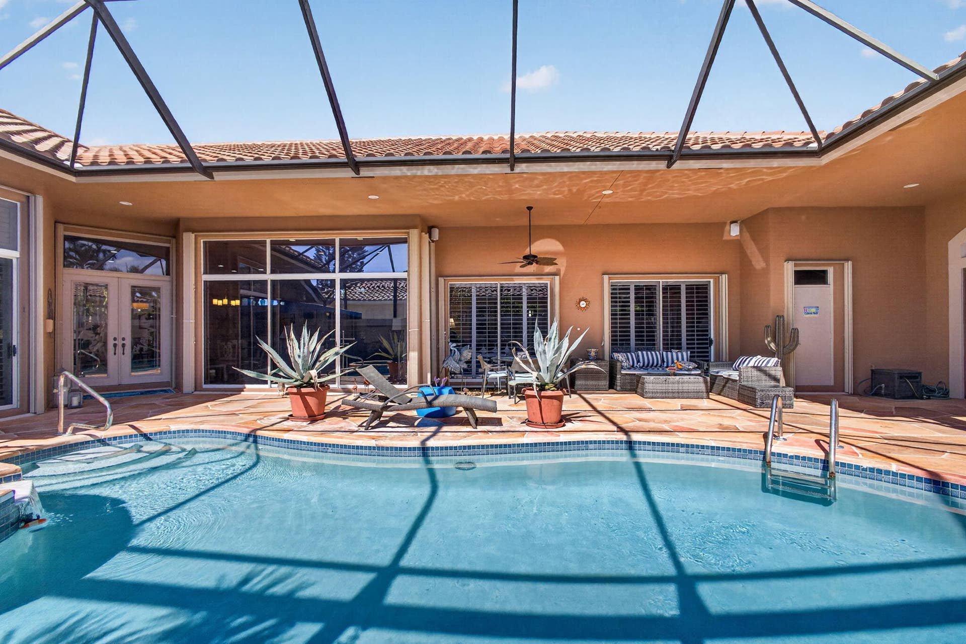 8863 LAKES Boulevard, West Palm Beach, FL 33412 Pool